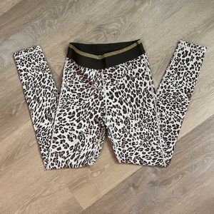Mono B Leopard Leggings